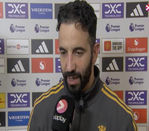 阿莫林:芒特有点不适不想让球员觉得我只是因压力而变阵