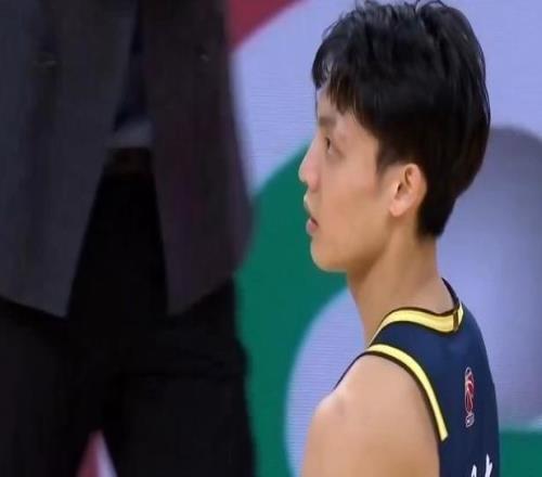 CBA最新排名:京粵6連勝爭第1新疆魔鬼主場2連敗僅1隊(duì)0勝6負(fù)