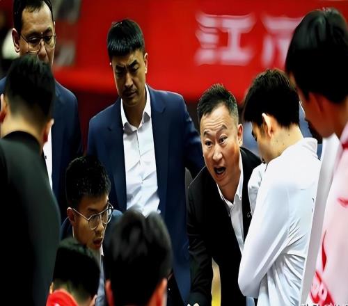 青岛胜山西，球迷：杨翰森走了，本以为会很差，没想到比去年还好