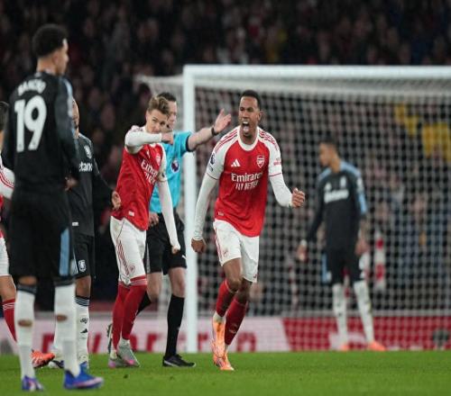 英超争冠格局一夜突变!阿森纳狂飙5分领跑,曼联切尔西集体刹车