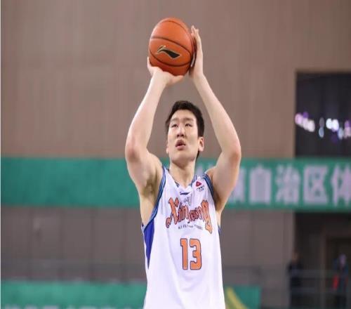 功亏一篑!新疆21分大逆转未果惜败广州,阿不都篮板升历史第48