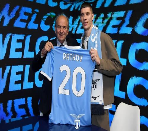 官方:拉齐奥签萨尔茨堡红牛前锋拉特科夫据悉转会费1300万