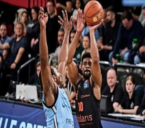 CCTV5直播!北京VS山东万众瞩目,超外上演首秀,许利民拒绝爆冷