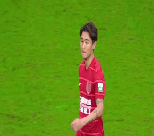 中超动态:成都蓉城官宣韦世豪完成续约,中超第9外援自宣离队