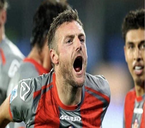 瓦尔迪不服老:30岁后狂轰116球,书写草根传奇