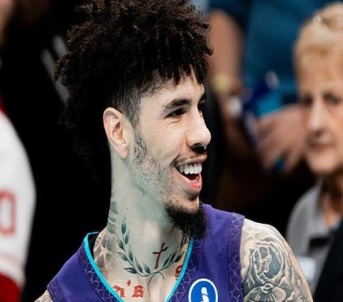 终结队史最长13连败!卡莱尔1000胜步行者险胜黄蜂三球33+8