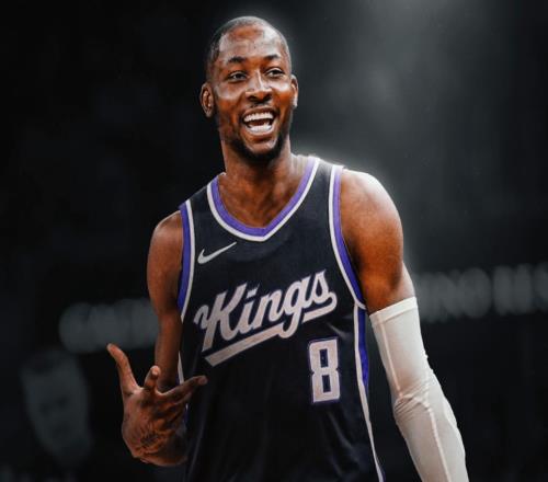 国王成唯一追求者!库明加市场比去年更冷清:球探称没人能看透他