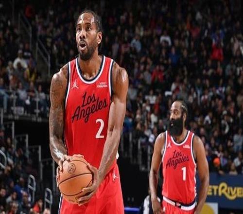 伦纳德&科林斯合砍51分!快船客场险胜活塞