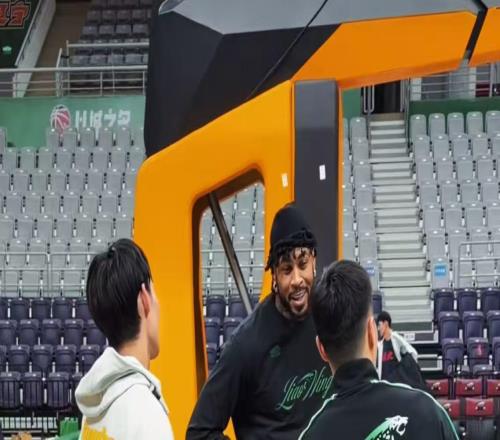 徐杰亲自招募广东队有望召回莫兰德,力保杜锋躺进总决赛!