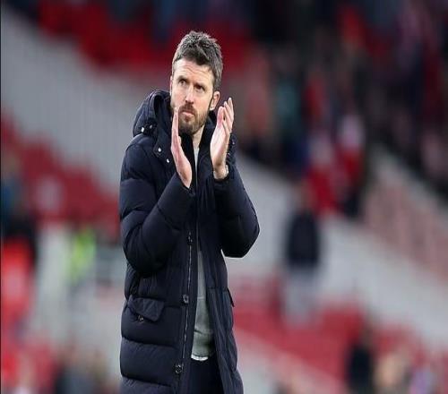 邮报:卡里克领跑曼联临时主帅竞争,俱乐部或于今日作出决定