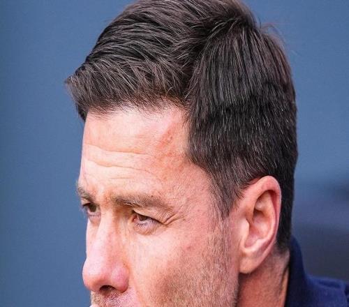 皇馬官方：與阿隆索協(xié)商達成一致，終止其主教練職務