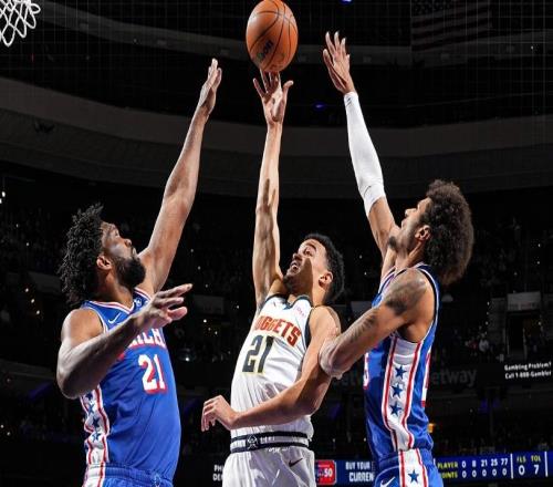 四大核心倒下,守住西部前三,連續(xù)爆冷!聯(lián)盟第一人也被高估