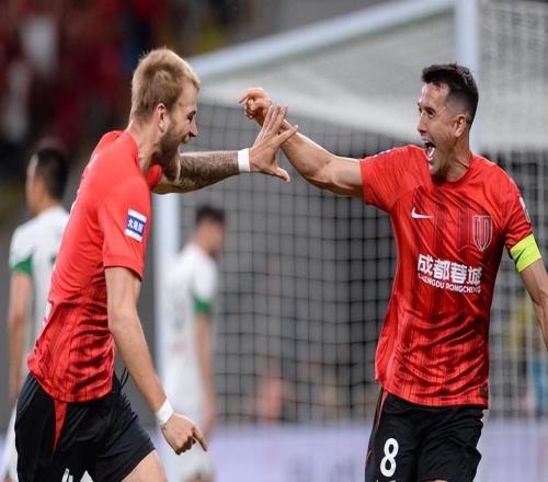 萊切特可能跟蓉城續(xù)約失敗，魯能可以考慮撿漏引進(jìn)，值得期待