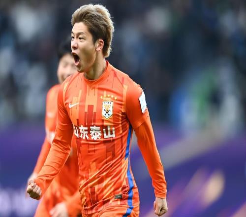 網傳23歲魯能鋒霸來到銅梁龍試訓，19歲就在亞冠進球，值得期待