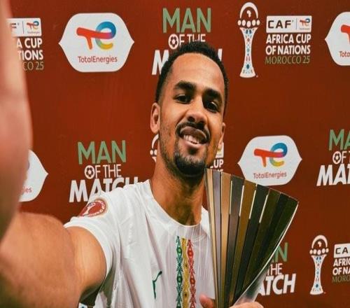 恩迪亞耶回應(yīng)離隊(duì)傳聞：我渴望留隊(duì)，我想跟埃弗頓贏得獎(jiǎng)杯