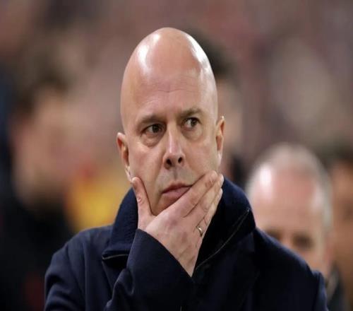 TA：對利物浦來說，租借一名右后衛是相對合理的應急方案