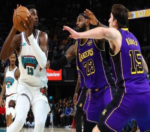 富保羅建議用里夫斯交換JJJ他的言論值得湖人深思