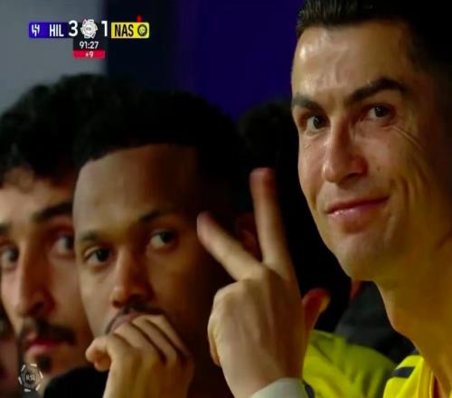 又來搞活！球隊遭逆轉C羅比爭議手勢，被扒14年前就曾這樣做過