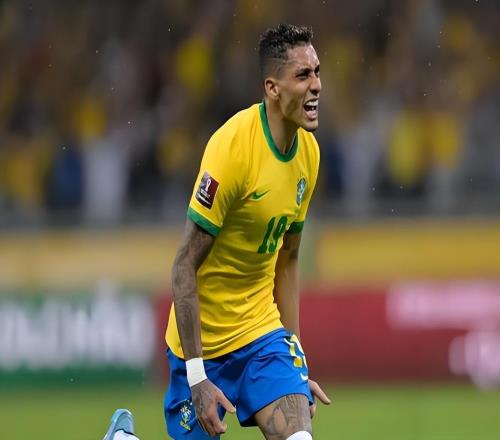 陳蒲在魯能踢不上主力，本賽季可以考慮蓉城，或許能迎來爆發