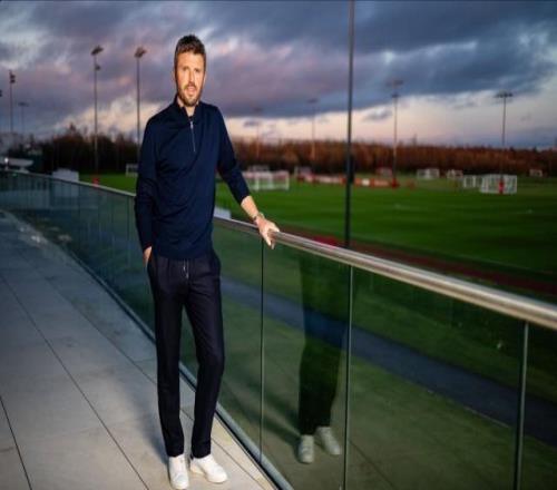 林良鋒：卡里克看守進(jìn)歐冠曼聯(lián)春秋大夢還不醒！