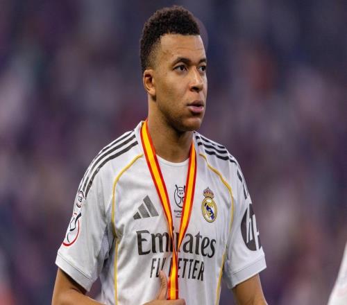 又要換帥！皇馬出局后作出關(guān)鍵決定，聯(lián)系齊達內(nèi)，拒絕四大皆空