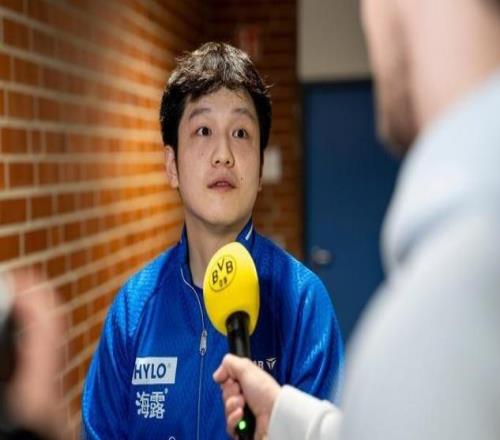 樊振东探访德甲多特主场,多特官方发布致谢视频