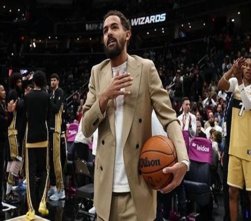 Shams：特雷楊的傷勢仍在恢復(fù)中將在全明星后接受復(fù)查