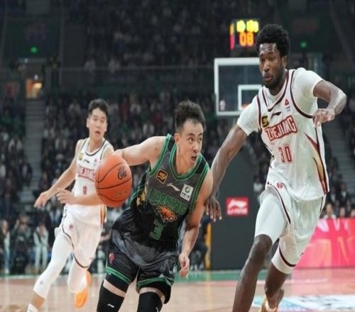 全聯(lián)盟倒數(shù)第一遼籃一數(shù)據(jù)墊底被碾壓：韓德君在他們都沒這么慘