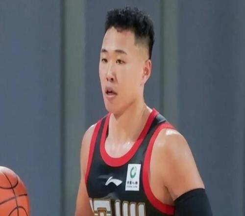 CBA打完14輪，最值得入選國家隊(duì)的5位球員！徐杰領(lǐng)銜，徐昕在列