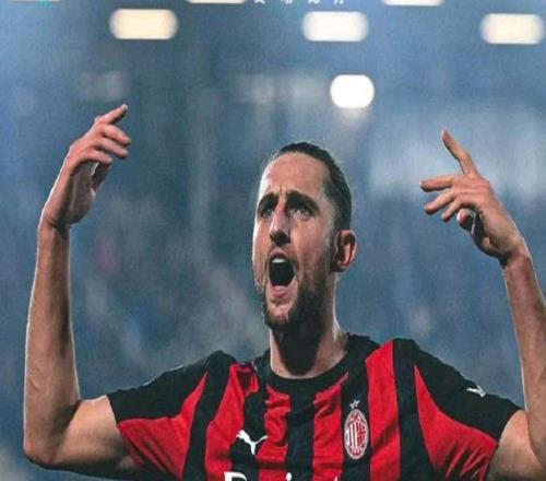 意甲第16輪：科莫主場(chǎng)13不敵AC米蘭紅黑軍團(tuán)緊追國米