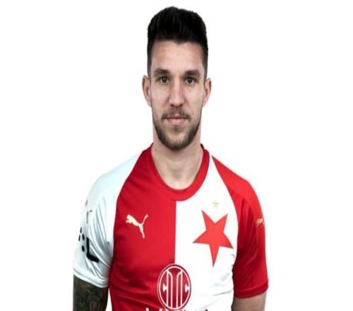 外媒：青島海牛有意32歲羅馬尼亞前國(guó)腳伯盧策