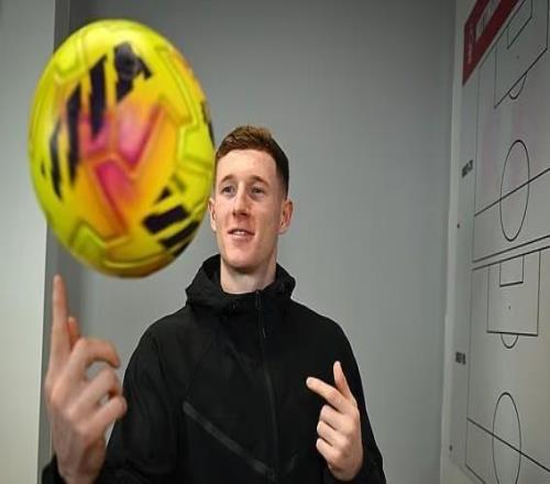 安德森：若沒(méi)轉(zhuǎn)會(huì)我無(wú)法入選英格蘭隊(duì)賴(lài)斯幫我理解中場(chǎng)角色