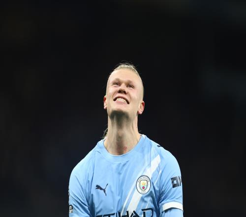 德天空曝料哈蘭德依舊是皇馬的引援目標(biāo)維尼修斯或?qū)⒏鎰e轉(zhuǎn)會(huì)需5億_西甲直播