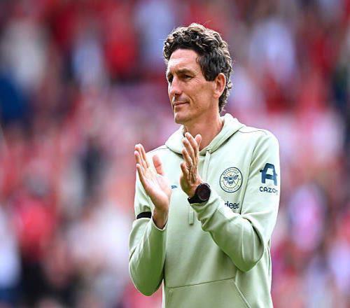 賣光主力卻逼近歐冠區(qū)，英超黑馬浮出水面！小球會(huì)操作，維拉服了