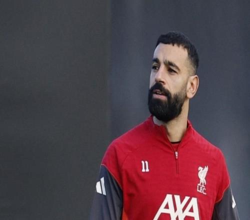 DO：利物浦將在今夏尋求引進(jìn)中衛(wèi)，薩拉赫仍愛(ài)著球隊(duì)