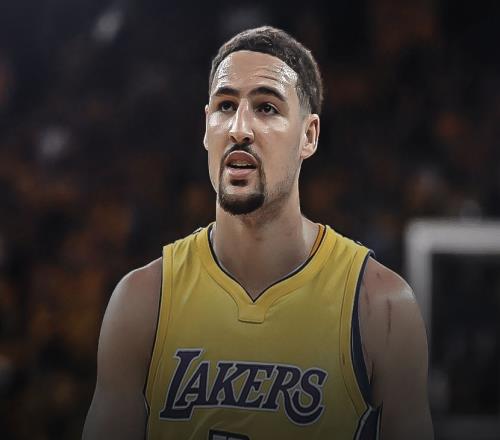 流弊！湯普森五場46中22！曝買斷就聯(lián)系湖人