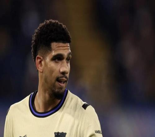 TA：在西超杯前與弗里克溝通后，阿勞霍認為不去吉達是種倒退