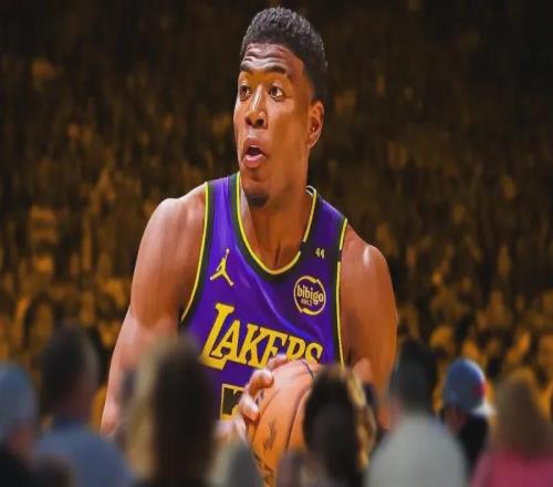 進攻完美防守白給的八村塁，是繼續(xù)留隊還是遠走高飛