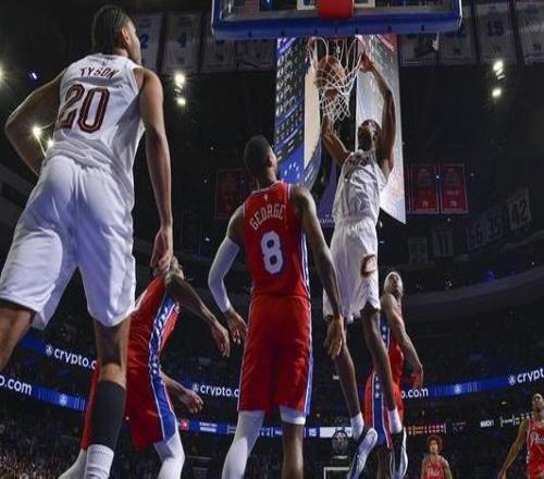 泰森新高39分莫布利扣籃準絕殺騎士客場險勝76人