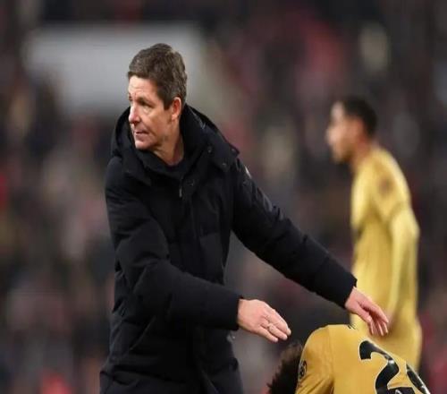 格拉斯納：不理解比賽前一天出售隊長的行為，我真的無法接受