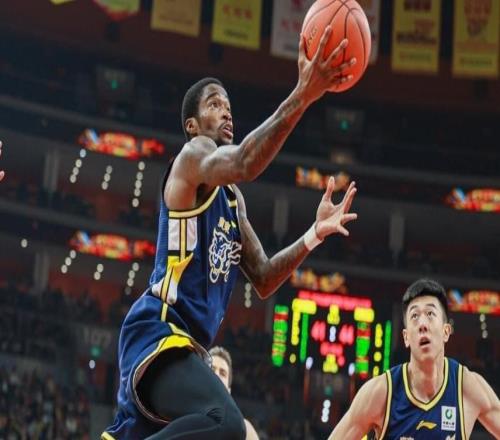 CBA積分榜最新排名出爐！廣東輸球卻殺回第2：遼籃“躺進(jìn)”前八