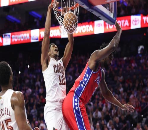 場均28分8板，作為昔日MVP，越打越辛酸！或許你該考慮退役了