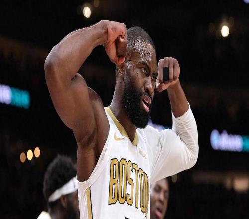 三節(jié)41+6帶隊(duì)破紀(jì)錄，F(xiàn)MVP沒有水貨！一己之力將擺爛賽季打成爭(zhēng)冠