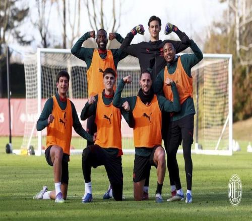 預(yù)告丨米蘭vs萊切，看看預(yù)測(cè)首發(fā)