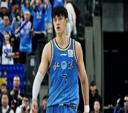 CBA最新消息！曾凡博遭遇重傷，山西男籃換掉頂級外援