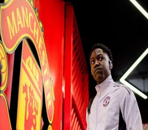 鏡報：梅努和卡里克溝通后改變立場，冬窗留在曼聯成定局