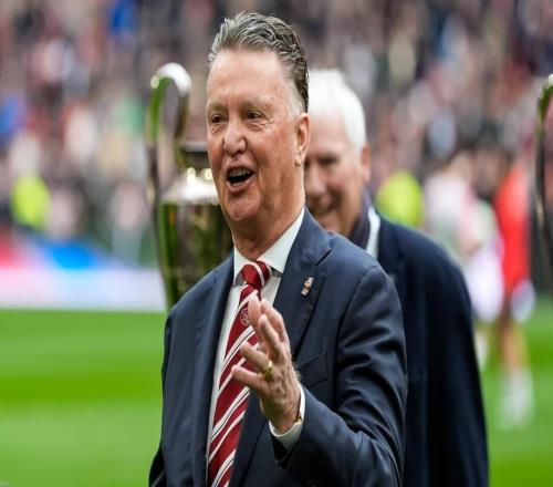 德天空：法蘭克福有意邀范加爾執(zhí)教，克勒舍認為其執(zhí)教風格很有吸引力