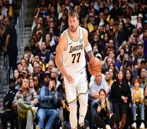 2026全明星球迷投票結(jié)果：東契奇當(dāng)選票王字母哥領(lǐng)跑東部