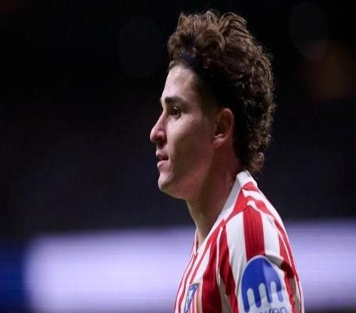 世體：巴薩近期計劃引進已證明自己的球員，小蜘蛛是前鋒首選