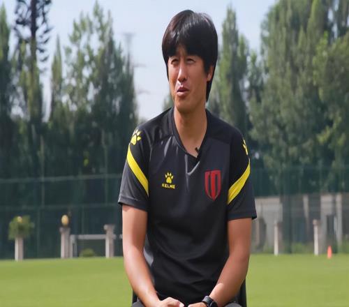 意外！為何新帥接手成都蓉城后，帶隊(duì)在熱身賽上至今都還沒贏過球